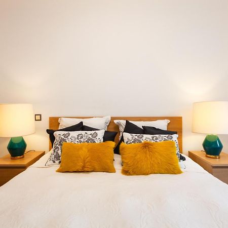 Apartamento Lisboa Sete Rios Luaran gambar