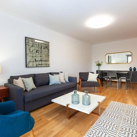 Apartamento Lisboa Sete Rios Luaran gambar